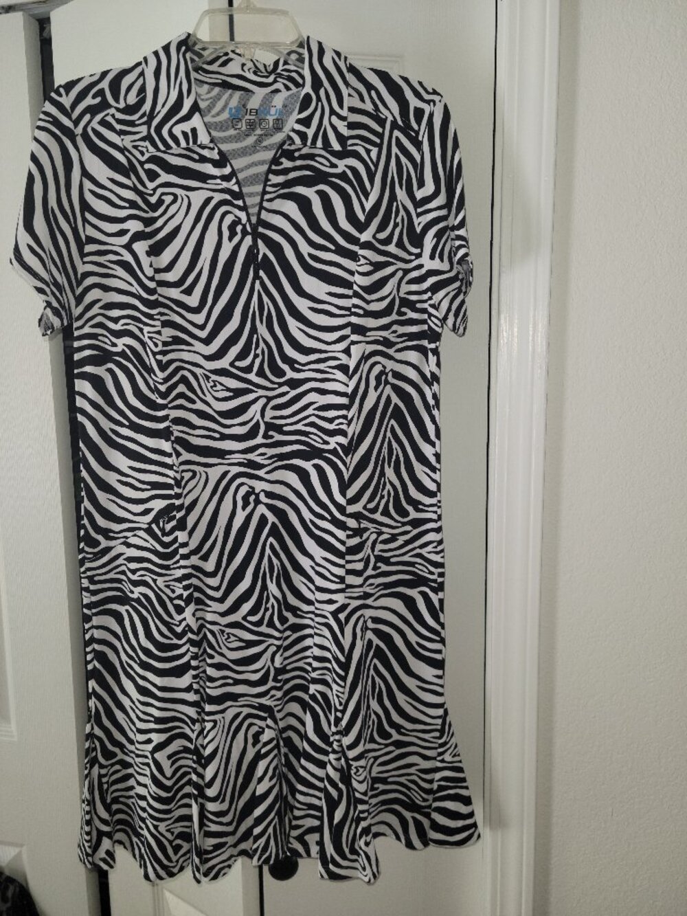 IBKUL Women's Medium Golf, Pickleball Sports Dress (No shorts underneath)